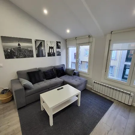 ático Merced. Tranquilo Y Bien Situado