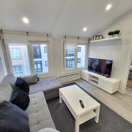 ático Merced. Tranquilo Y Bien Situado Apartamento *