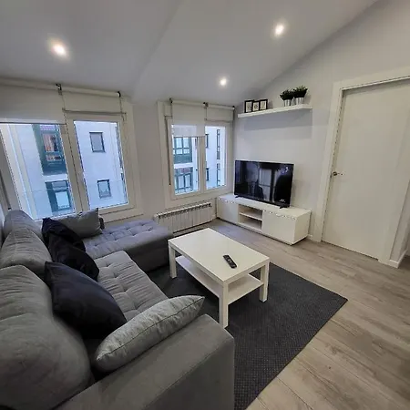 Apartment Atico Merced. Tranquilo Y Bien Situado A Coruna